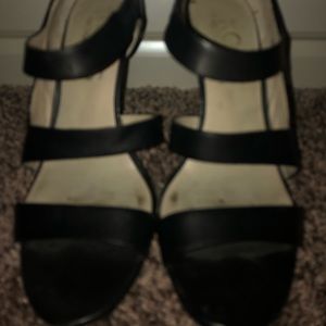 Black sandal heels